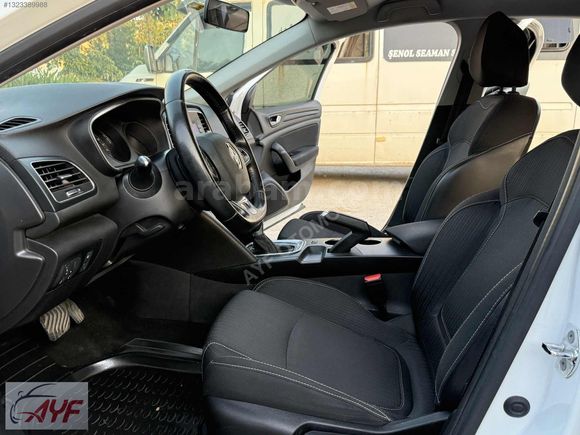 2020 MODEL MEGANE 1.5 DİZEL OTOMATİK 158 BİN KM DE TOUCH