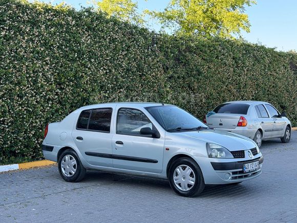 Sahibinden Renault Clio 1.4 Authentique 2002 Model