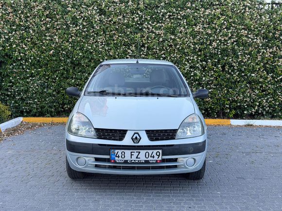 Sahibinden Renault Clio 1.4 Authentique 2002 Model