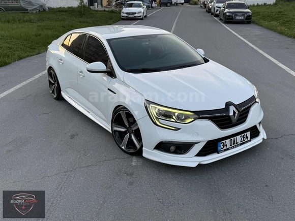 RENAULT MEGANE 4 1.5 BLUE DCI TOUCH