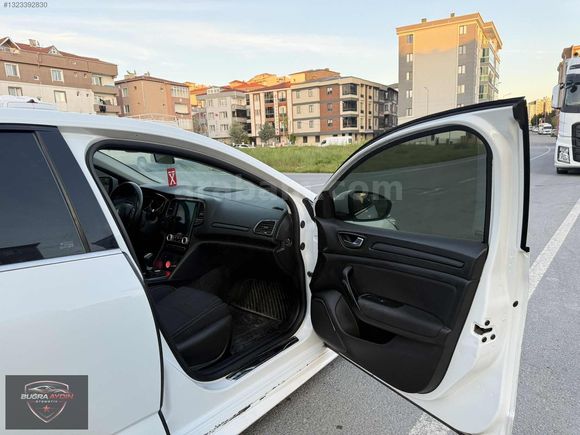 RENAULT MEGANE 4 1.5 BLUE DCI TOUCH