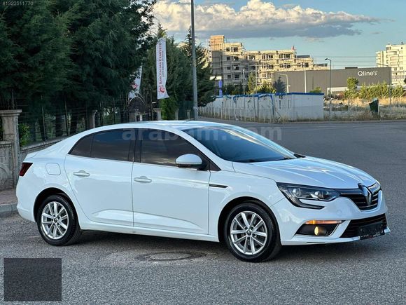 2020 MODEL MEGANE 1.5 DCİ TOUCH HATASIZ BOYASIZ 170 BİN KM DE