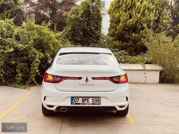 2020 MODEL TERTEMİZ 1.5 DCİ MEGANE 4 OTOMATİK VİTES