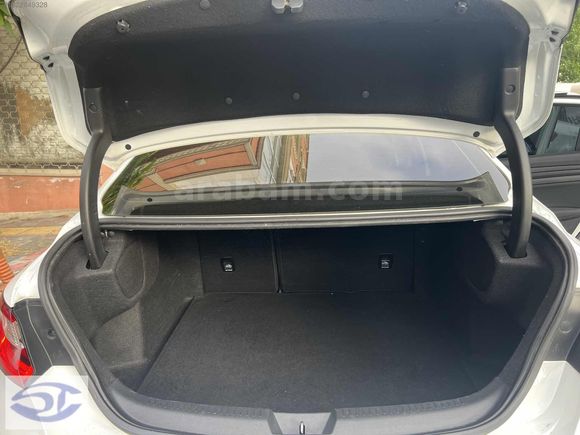 2019 MEGANE 1.5 DCİ TOUCH - ORJİNAL - 166 000KM