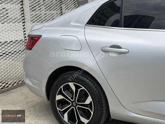 2020 ÇIKIŞLI Megane DEĞİŞENSİZ SERVİS BAKIMLI FULL EXTRALI