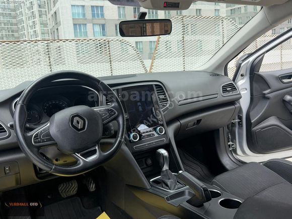 2020 ÇIKIŞLI Megane DEĞİŞENSİZ SERVİS BAKIMLI FULL EXTRALI
