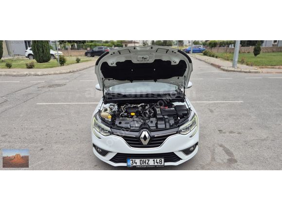 2020MDL RENAULT MEGANE 1.5BLUE DCİ TOUCH OTOMATİK SERVİS BAKIMLI