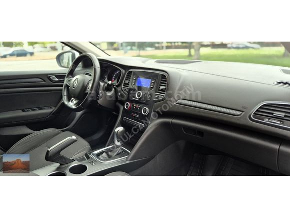2020MDL RENAULT MEGANE 1.5BLUE DCİ TOUCH OTOMATİK SERVİS BAKIMLI