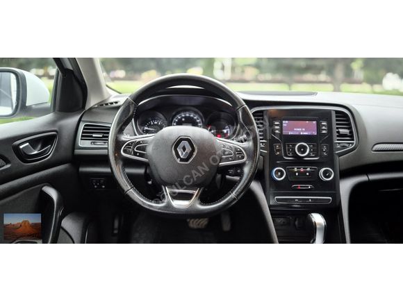 2020MDL RENAULT MEGANE 1.5BLUE DCİ TOUCH OTOMATİK SERVİS BAKIMLI