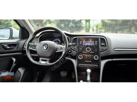 2020MDL RENAULT MEGANE 1.5BLUE DCİ TOUCH OTOMATİK SERVİS BAKIMLI