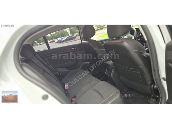 2020MDL RENAULT MEGANE 1.5BLUE DCİ TOUCH OTOMATİK SERVİS BAKIMLI