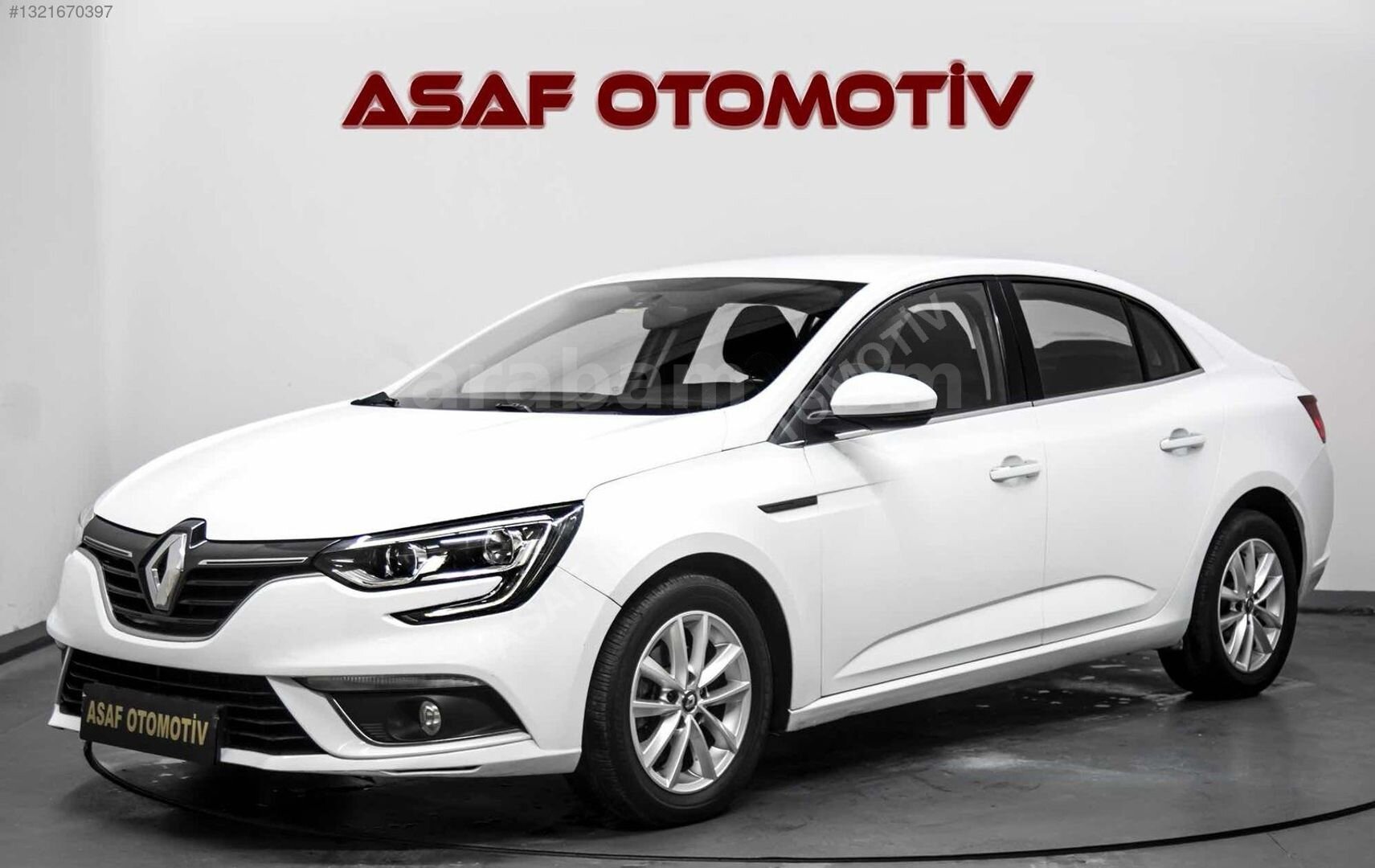 Galeriden Renault Megane 1.5 Blue DCI Touch 2020 Model İstanbul 155.000 km Beyaz 1