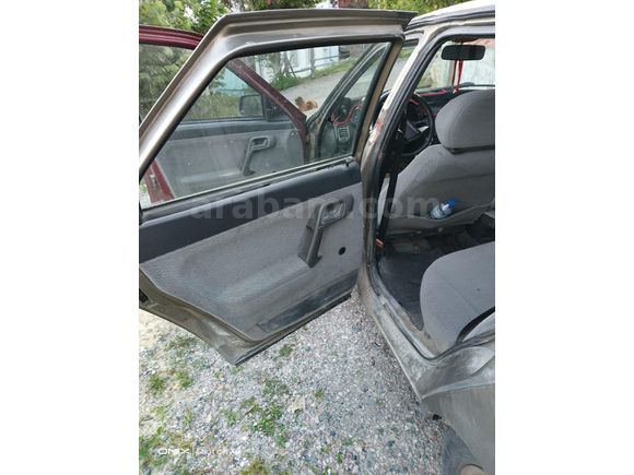 Sahibinden Lada Vega 1.5 2001 Model