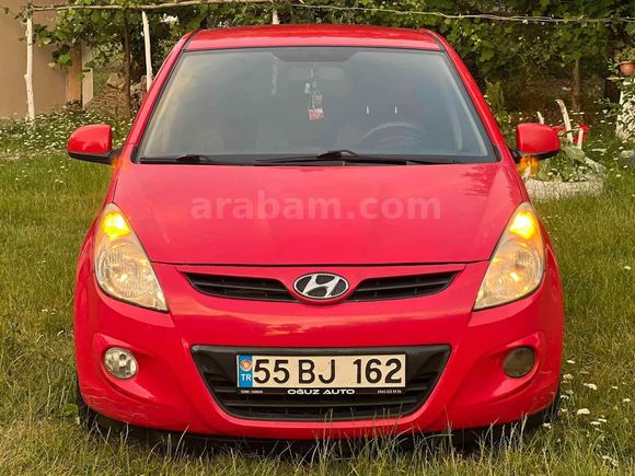 Sahibinden Hyundai i20 1.4 CRDi Select 2010 Model 