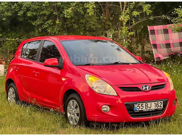 Sahibinden Hyundai i20 1.4 CRDi Select 2010 Model 