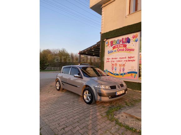 Sahibinden Temiz Renault Megane II HB 1.5 dCi  
