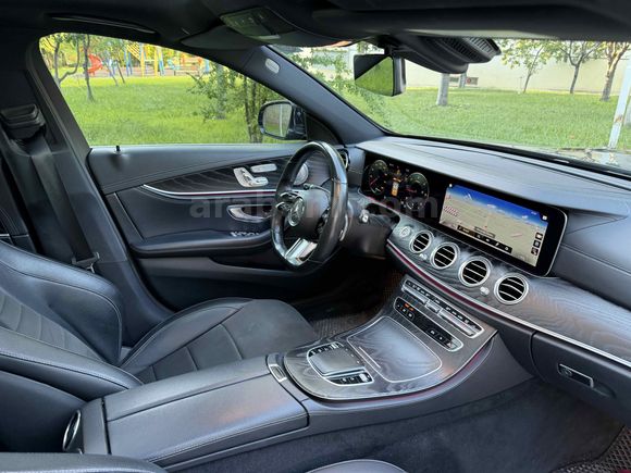 Mercedes - Benz E 200 d AMG 2020 