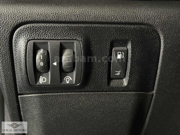 2020 MODEL RENAULT MEGANE 150 BİN KM'DE TOUCH PAKET