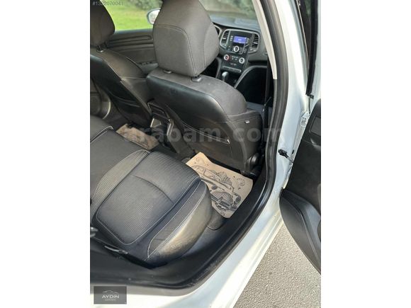 2019 MEGANE 1.5 BLUEDCI TOUCH EDC DEĞİŞENSİZ 82.000 KM