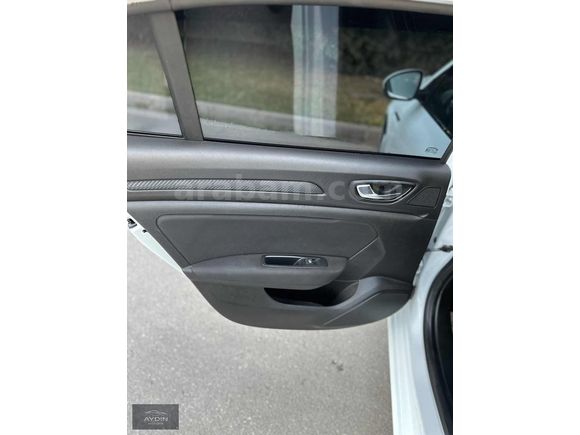 2019 MEGANE 1.5 BLUEDCI TOUCH EDC DEĞİŞENSİZ 82.000 KM