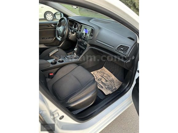 2019 MEGANE 1.5 BLUEDCI TOUCH EDC DEĞİŞENSİZ 82.000 KM