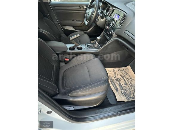 2019 MEGANE 1.5 BLUEDCI TOUCH EDC DEĞİŞENSİZ 82.000 KM