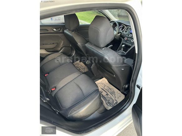 2019 MEGANE 1.5 BLUEDCI TOUCH EDC DEĞİŞENSİZ 82.000 KM