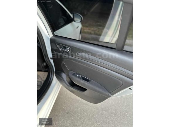 2019 MEGANE 1.5 BLUEDCI TOUCH EDC DEĞİŞENSİZ 82.000 KM