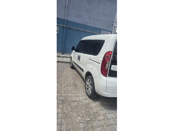 Sahibinden Fiat Doblo Combi 1.6 Multijet Safeline 2018 Model  300.000 km Beyaz