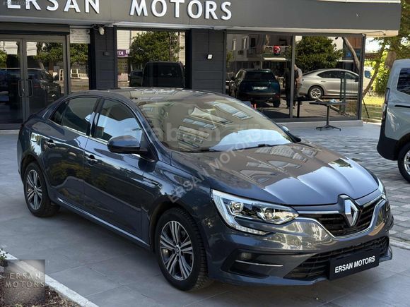 2023 ÇIKIŞLI RENAULT MEGANE 1.5 BlueDci TOUCH 54.000 KM SERVIS B