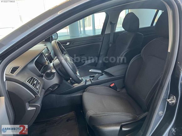 VOLVO&MG&SUZUKİ BAYİ ARKAS ANKARA'DAN RENAULT MEGANE 1.5 TOUCH