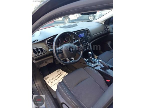 2020 MODEL MEGANE 1.5 DCİ TOUCH EDC 115HP 98.500 KM