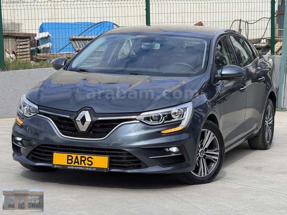 2023 ÇIKIŞLI MEGANE TOUCH OTOMATİK 75 BİN KM'DE