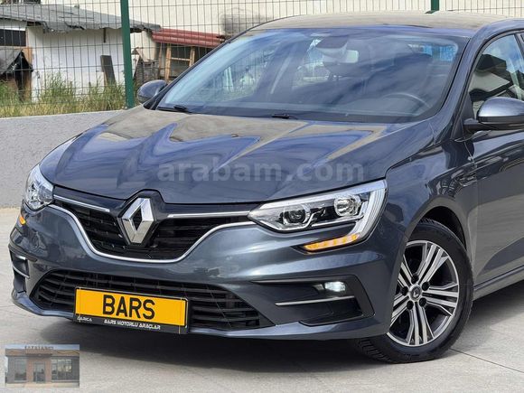2023 ÇIKIŞLI MEGANE TOUCH OTOMATİK 75 BİN KM'DE