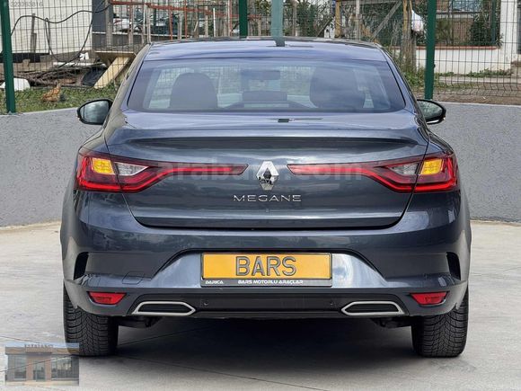 2023 ÇIKIŞLI MEGANE TOUCH OTOMATİK 75 BİN KM'DE