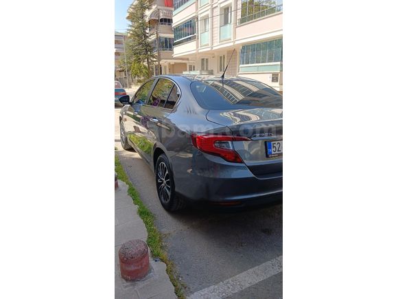 Sahibinden Fiat Egea 1.4 Fire Easy Plus 2023 Model  33.000 km Gri