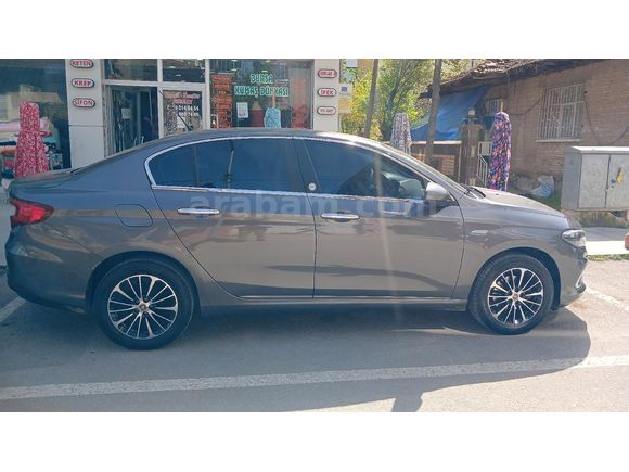 Sahibinden Fiat Egea 1.4 Fire Easy Plus 2023 Model  33.000 km Gri