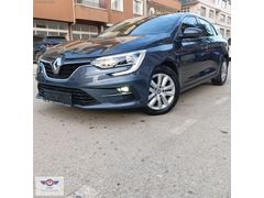 HATASIZ BOYASIZ/1,5BLUEDCİ 115HP TOUCH/9000KM/KARTA TAKSİT
