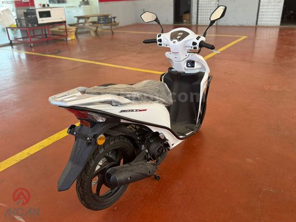 NAKİTE ÖZEL ARORA BOSS 125 ÇANTA İŞLİ