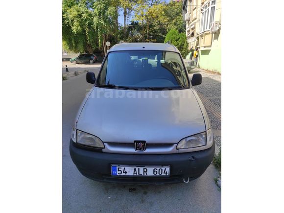 Sahibinden Peugeot Partner 1.9 D Combispace 2000 Model  368.000 km Füme