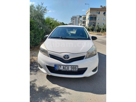 Sahibinden Toyota Yaris 1.0 Life 2014 Model