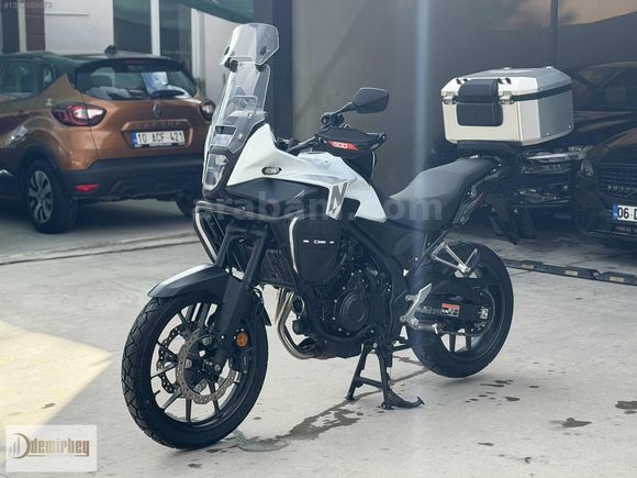 2024 HONDA NX500