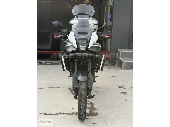 2024 HONDA NX500