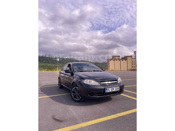 Acil ihtiyaçtan satılık tüm bakımları yapılı lacetti