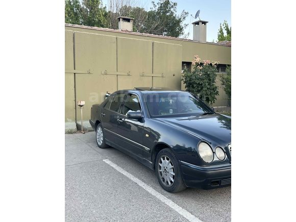 Sahibinden Mercedes - Benz E 200 Classic 1996 Model 