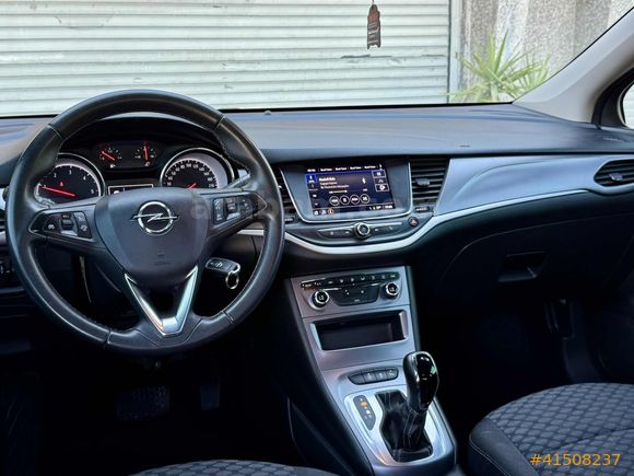 2020 ASTRA 1.5 DİZEL AT-9 İLERİ OTOMATİK