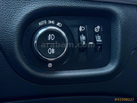 2020 ASTRA 1.5 DİZEL AT-9 İLERİ OTOMATİK