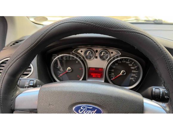 Sahibinden Ford Focus 1.6 TDCi Titanium 2009 Model 