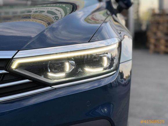 AK-CAR'dan 2021 PASSAT ELEGANCE-CAM TAVAN-G.GÖRÜŞ-ÇİFT NAVİ