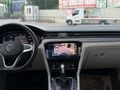 AK-CAR'dan 2021 PASSAT ELEGANCE-CAM TAVAN-G.GÖRÜŞ-ÇİFT NAVİ